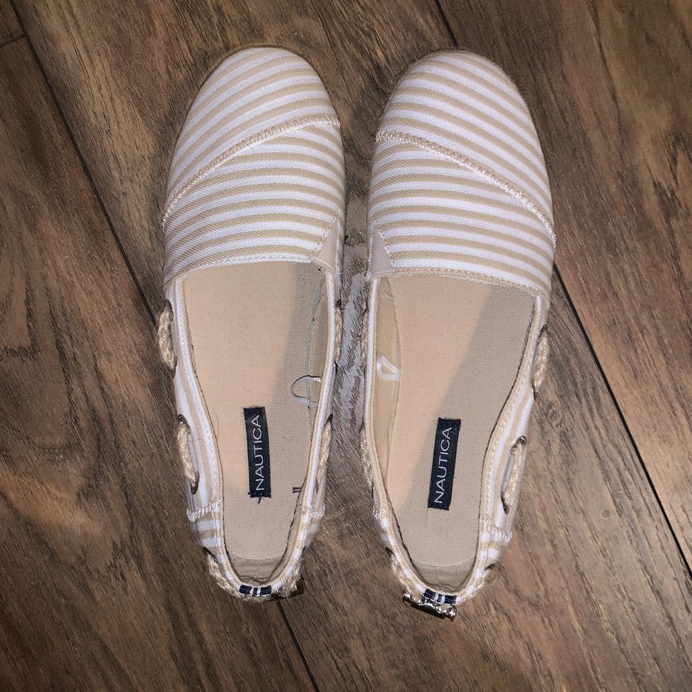 Nautica espadrilles NWOT